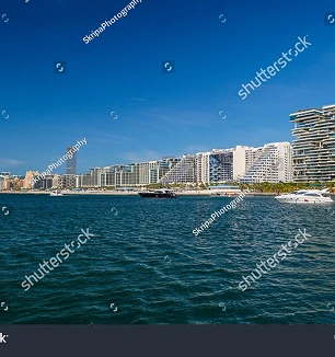 Jumeirah Bay Island - the property quarter estate